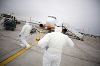 У мережі обговорюють евакуацію українців із Китаю