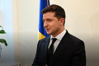 Зеленський не шкодує, що поміняв акторську діяльність на президентство
