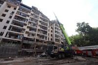 Ракетний обстріл Шевченківського району Києва: фото та відео з місця подій