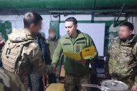 Глава ГУР Буданов відвідав військових у Бахмуті: деталі