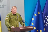 НАБУ провело обшук у колишнього начальника військ зв'язку ЗСУ