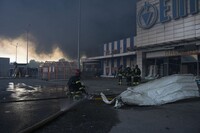 В ОВА підтвердили смерть ще двох людей внаслідок удару по «Епіцентру» у Харкові