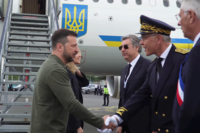 Зеленський прибув до Франції і анонсував важливі заходи