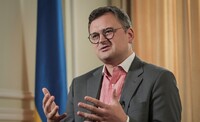 «У центрі уваги одне питання»: Кулеба поділився очікуваннями від переговорів у Китаї