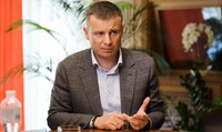 Марченко пояснив, чому Кабмін пропонує підвищити військовий збір, а не ПДВ