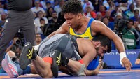 Олімпіада-2024: Насібов і Беленюк здобули для України дві медалі у греко-римській боротьбі