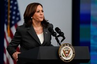 Рейтинг схвалення кандидатки у президенти США Гарріс зростає