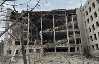 Ракетний удар по інституту у Полтаві: кількість загиблих зросла, під завалами ще є люди