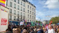 У Франції відбуваються масові протести після призначення Макроном нового прем’єра
