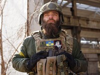 Іноземці зможуть підписувати контракти з ЗСУ: закон ухвалено в цілому