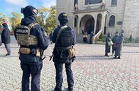 Поліція відкрила справу через зіткнення у Свято-Михайлівському соборі у Черкасах