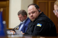 Стефанчук упевнений, що Зеленський підпише закон про переведення годинників