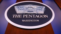 Пентагон зняв заборону на розміщення військових підрядників США в Україні – ЗМІ