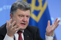 Росії не потрібен Крим, Росії потрібна вся Україна – Порошенко