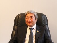 Гнучкий мер: як міський голова Запоріжжя намагається вкотре здобути прихильність виборців?