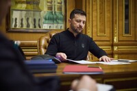 Президент розповів про темп заявок на тисячу допомоги й анонсував інші програми