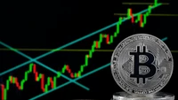Курс Bitcoin уперше в історії перевищив 100 тисяч доларів