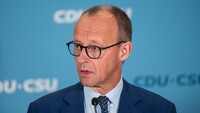 Кандидат на посаду канцлера ФРН підтримав надання Україні німецької далекобійної зброї