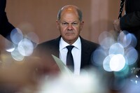 Шольца розчарувала розмова з путіним, але він готовий дзвонити йому знову