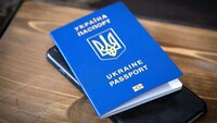 Оприлюднено рейтинг паспортів світу-2025: на якому місці Україна