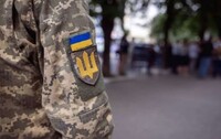 У ТЦК відповіли, чи мають право їхні працівники забирати мобільні у військовозобов'язаних
