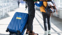 Соціологи з'ясували, скільки українців хочуть залишити країну у разі відкриття кордонів