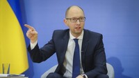 З речами – на вихід: Яценюк вигнав Шевченка із засідання уряду