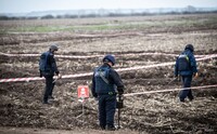 Детонують при контакті: ДСНС попередила про дрони, які росіяни спрямовують проти цивільних