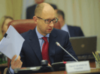 Яценюк просить Верховну Раду звільнити Шевченка