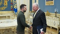 Зеленський підбив підсумки зустрічі зі спецпредставником Трампа