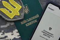 Кабмін планує продовжити терміни перебронювання працівників ще на місяць