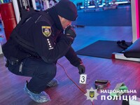 У Білій Церкві невідомі увірвалися до спортклубу у ТРЦ та відкрили стрілянину