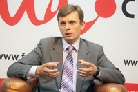 Шляхів вирішення конфлікту з «Правим сектором» у Порошенка майже немає – експерт