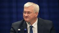 Україна висилає двох угорських дипломатів у відповідь на дії Будапешта – Сибіга