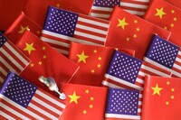 США та Китай послаблюють взаємні мита на 90 днів – подробиці