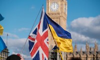 Британія надасть Україні ще 3 мільярди доларів із заморожених російських активів