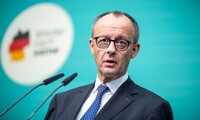 Мерц оголосив про зняття обмежень на далекобійне озброєння для України