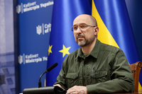 Випускники медичних вишів можуть отримати по 200 тисяч гривень – умови
