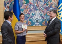 Порошенко дав українське громадянство двом росіянам
