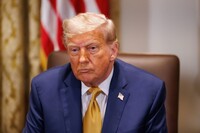 Трамп заявив, що погрожував путіну «розбомбити Москву» у разі вторгнення рф в Україну – CNN