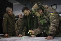 Зеленський заслухав доповідь Сирського щодо фронту: яка ситуація на Сумщині та під Покровськом