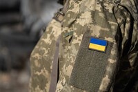 Зеленський підписав закон, який дозволяє військову службу за контрактом людям від 60 років