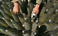 Перша країна ЄС заборонила торгівлю зброєю з Ізраїлем