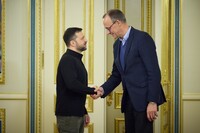 Зеленський у розмові з Мерцом назвав три формати мирних переговорів