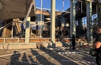 У Запоріжжі зросла кількість поранених внаслідок авіаудару по автовокзалу, під завалами є люди