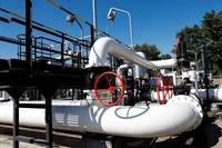 У Єврокомісії прокоментували зупинку транзиту нафтопроводом «Дружба»
