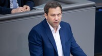 Німеччина щороку виділятиме Україні 9 млрд євро фіндопомоги – віцеканцлер