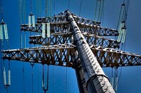 Україна таки платить за електрику для окупованих територій – Держфінінспекція