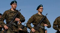 Польща розгорне 40 тисяч військових на кордоні з рф та Білоруссю
