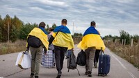 З тимчасово окупованої території вдалося повернути ще одну групу молодих людей